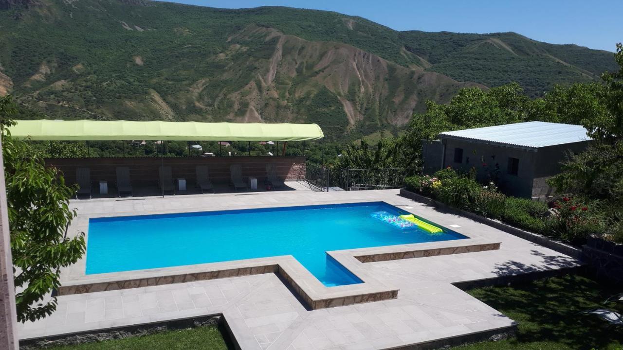 Bed & Breakfast 3 Gs Goght' Екстериор снимка